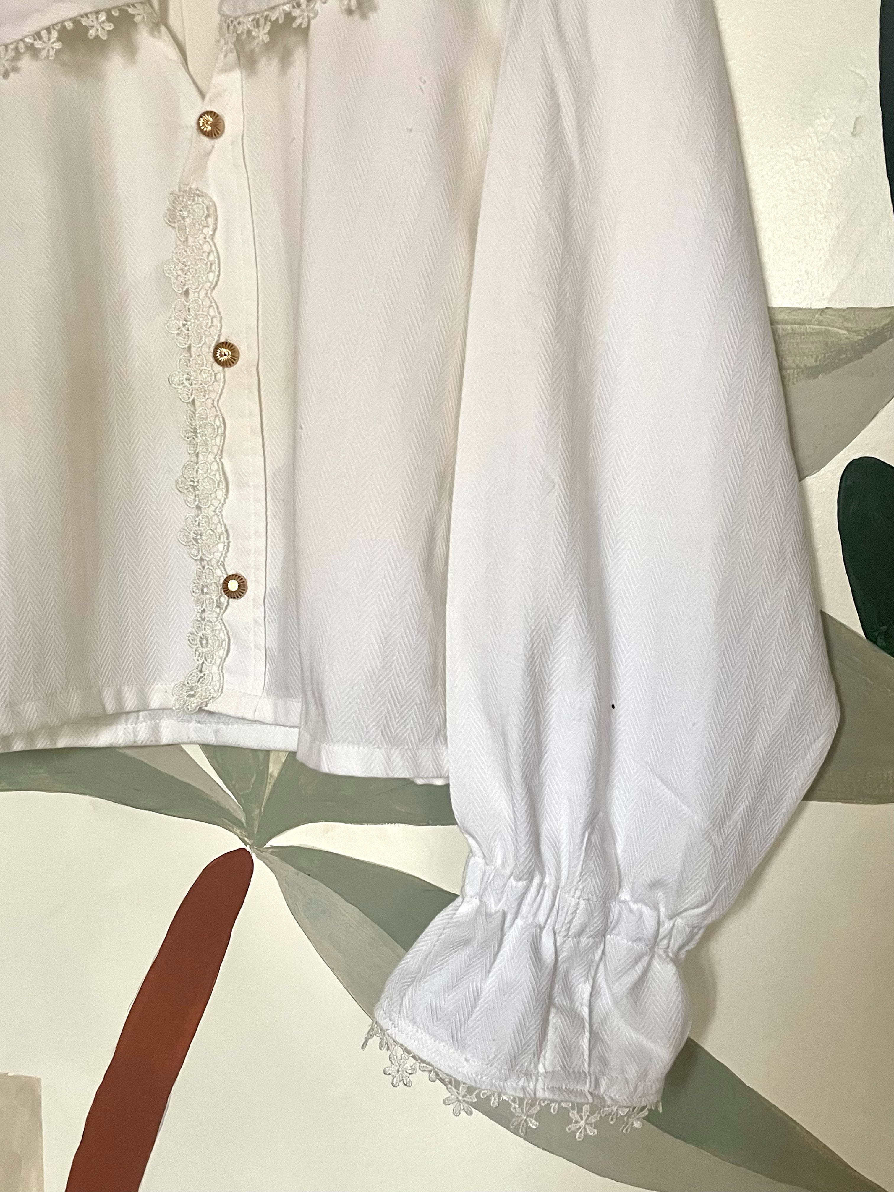 LA COQUETTE blanche