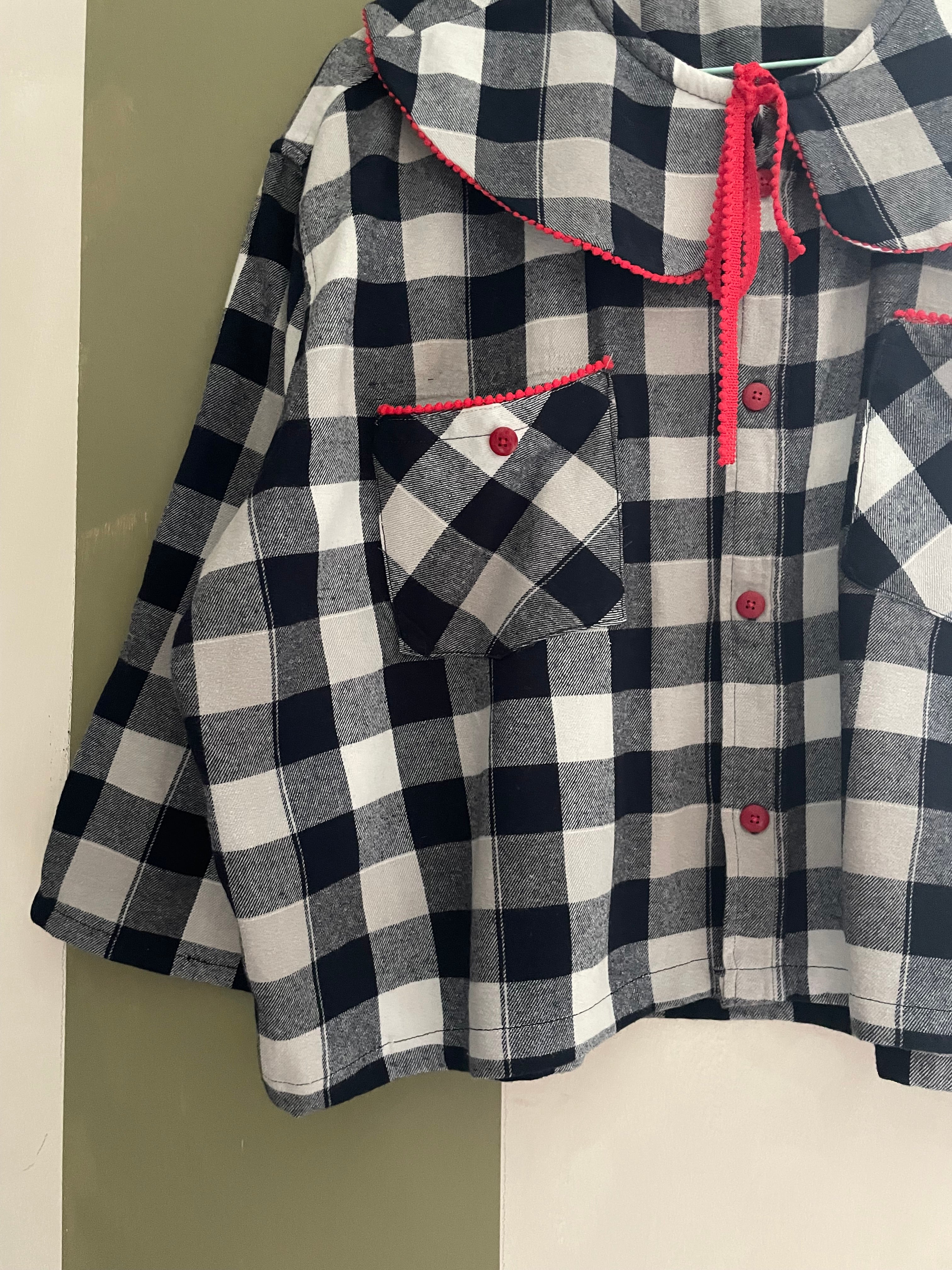 LA COQUETTE noir et rouge