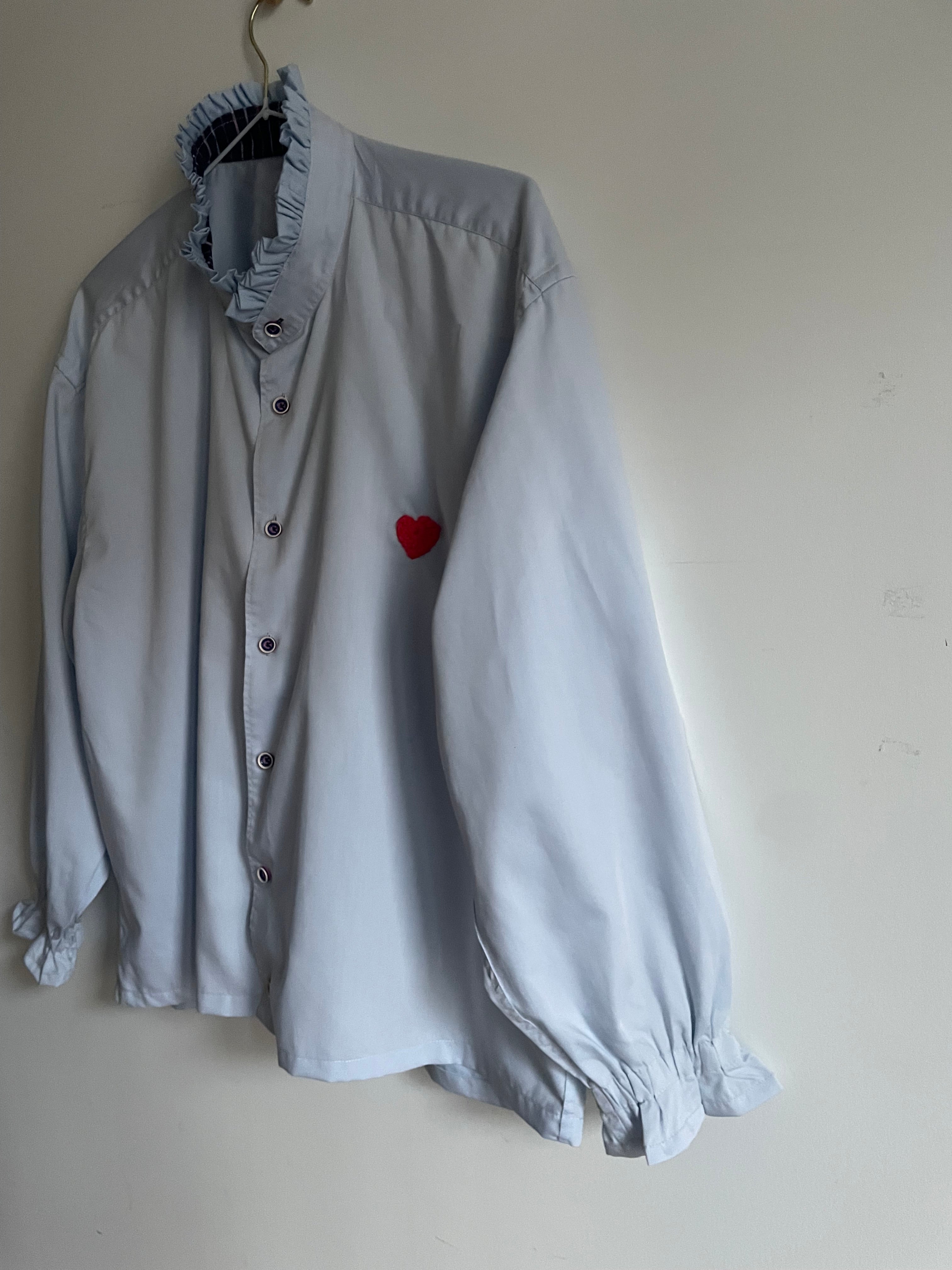 LA PASSIONNÉE bleu ciel