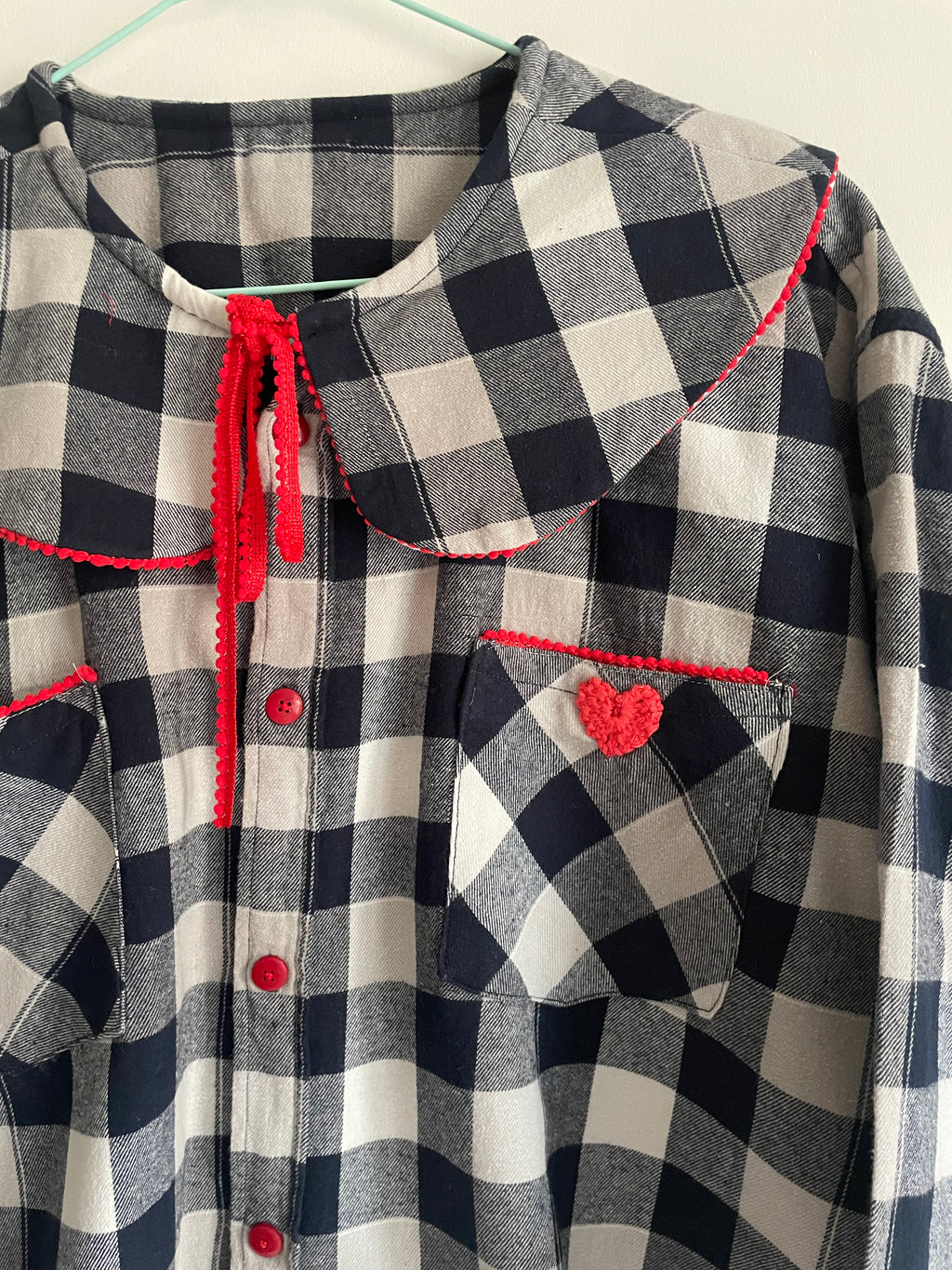 LA COQUETTE marine  et rouge